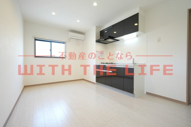 シエレトワール【キャッシュバック対象物件】の居間・リビング|使いやすいリビングです