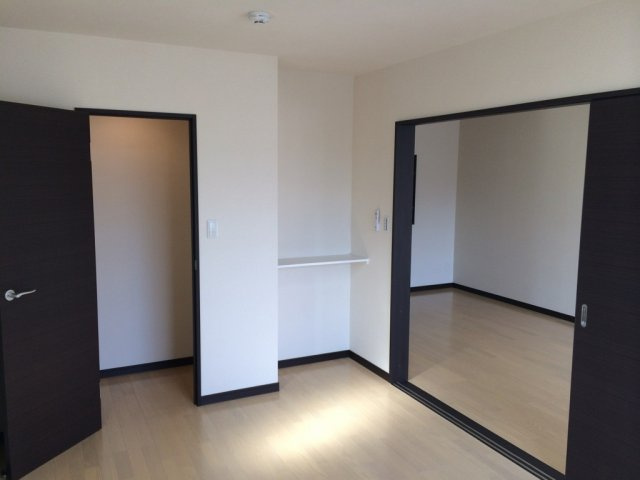 レオネクストオリーブの居間・リビング