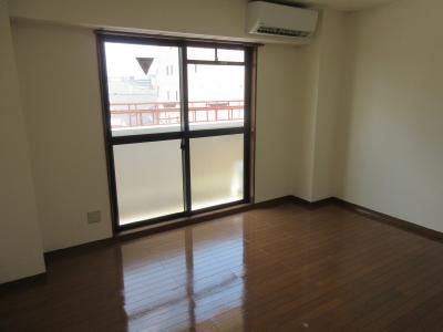 アスティの居間・リビング|洋室