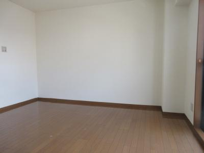 アスティの寝室|洋室