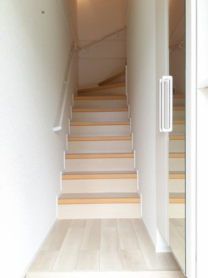 【玄関】 | ホワイトメゾン錦