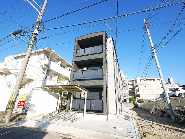 badge nara ekimaeの外観