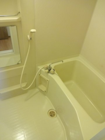 アフロ―テ山川【10.000円キャッシュバック対象物件】の浴室