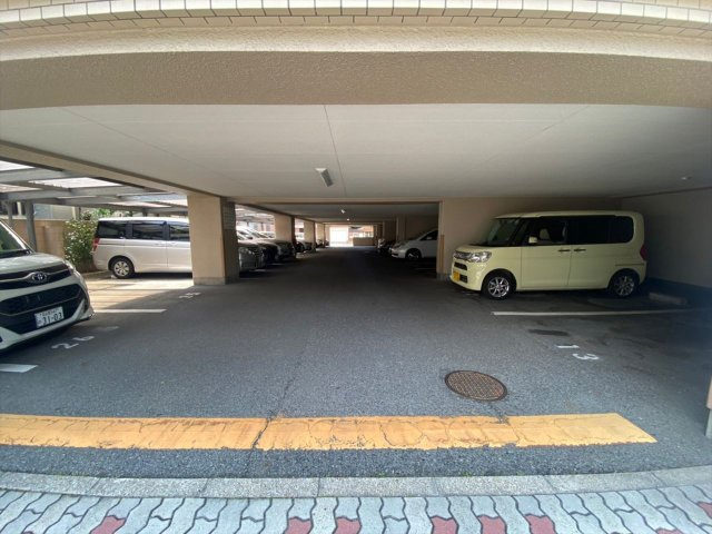 アメニティ築地の駐車場|アメニティ築地