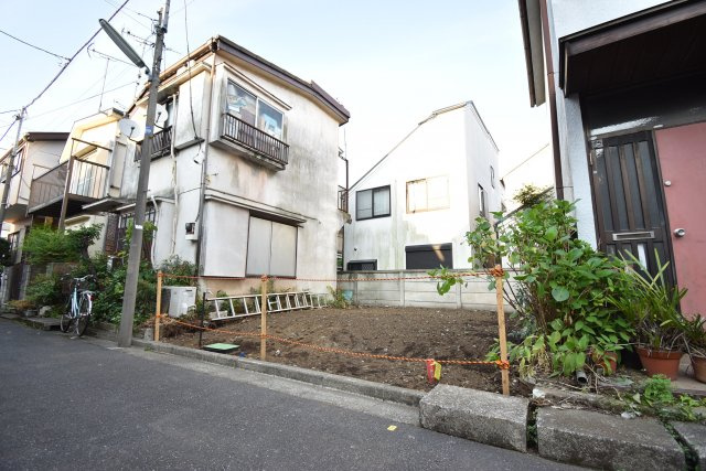 【前面道路含む現地写真】 | 杉並区成田東2丁目　新築戸建