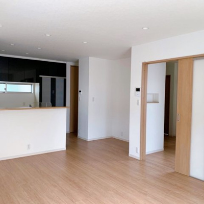 【居間・リビング】 | 東区広谷 | LDK：17帖