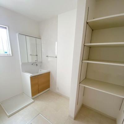 【ランドリースペース】 | 東区広谷 | 十分なランドリー収納スペースがあります！