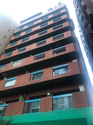 メゾンド四谷の外観