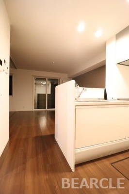 【居間・リビング】 | D-rooｍ琵琶 | ゆったりとした居間です