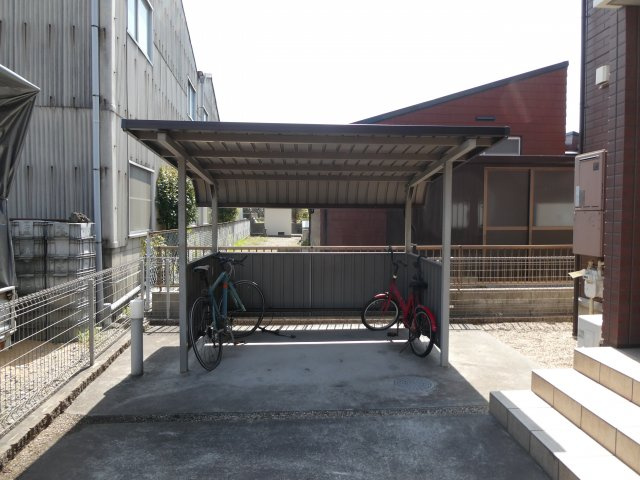 ファミールTettoのその他共用部分|自転車置場