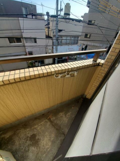【バルコニー】