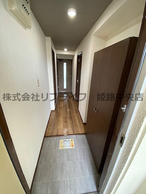 NSハイツの玄関