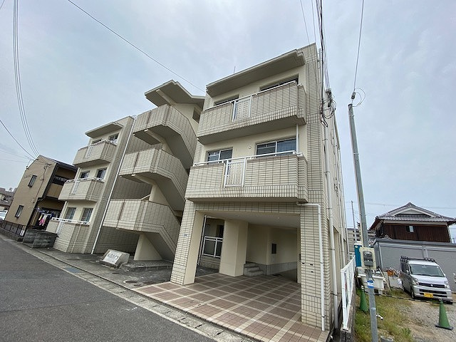 NSハイツの外観