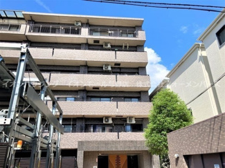 【外観】 | ６階建ての３階部分です