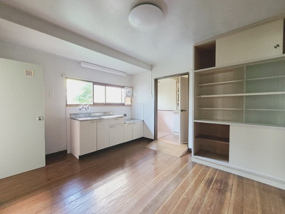 【居間・リビング】 | 勝部貸家