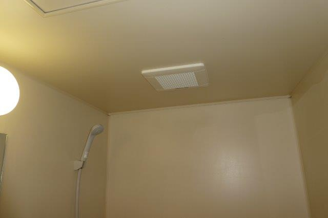 プレジール佐藤Aの浴室|浴室換気扇