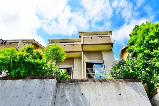 小田急線「読売ランド前」中古戸建の画像