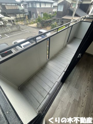 【バルコニー】 | ファミールマナベ | バルコニーがあります