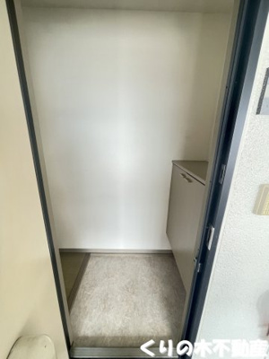 【玄関】 | ファミールマナベ | 玄関です