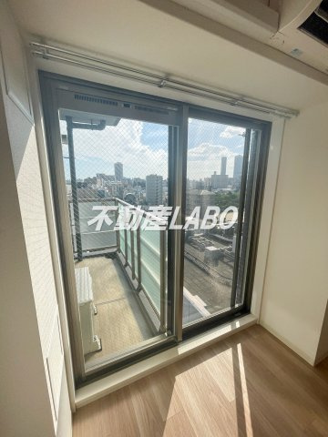 ファステート大阪ドームライズのバルコニー