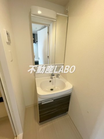 ファステート大阪ドームライズの洗面所