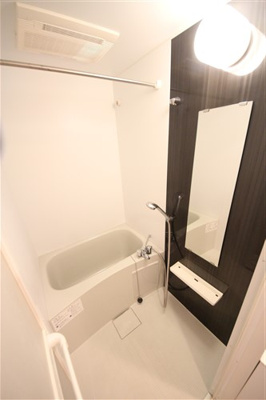 【浴室】 | エスリード谷町六丁目