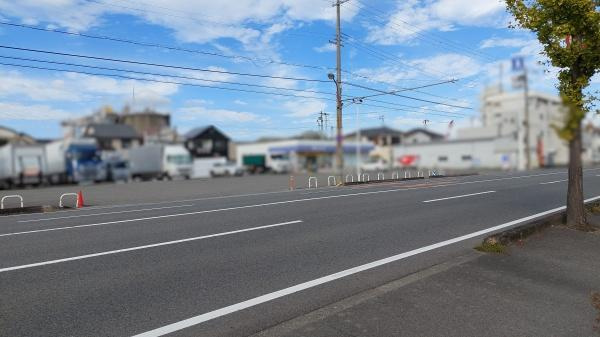 和歌山市築港４丁目　土地の前面道路含む現地写真