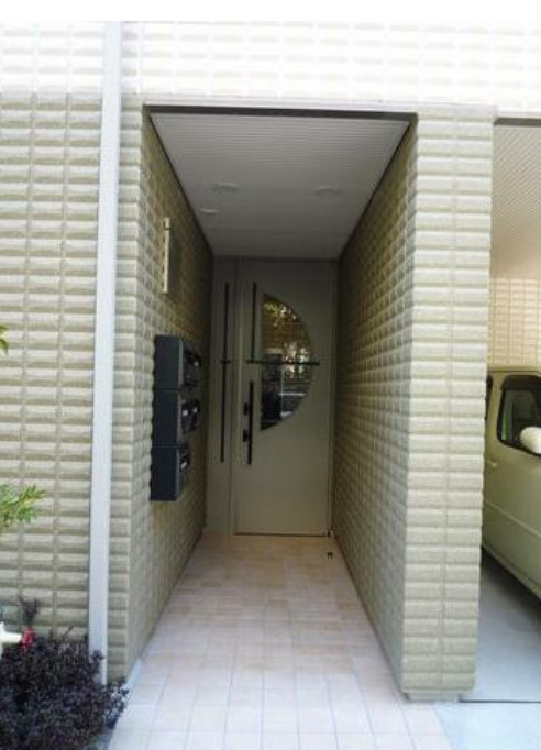 【エントランス】