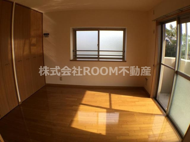 ユーミー吾田東の洋室