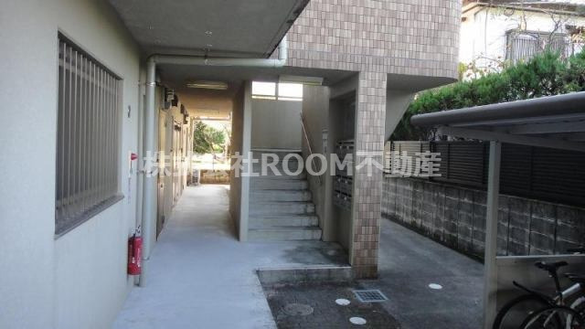 ユーミー吾田東のエントランス