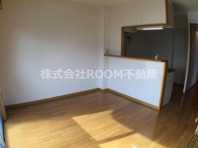 ユーミー吾田東の居間・リビング