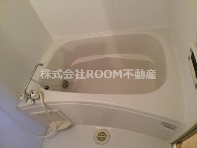 ユーミー吾田東の浴室