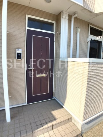 【エントランス】 | ドリームC | 落ち着いたエントランスです