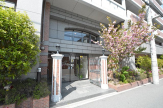 【エントランス】 | エントランス
