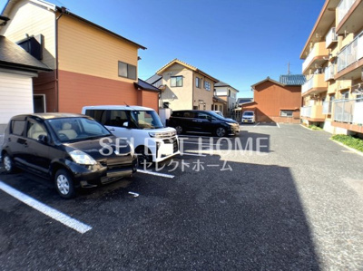 【駐車場】 | ベラージオ | 駐車場に車を止められます