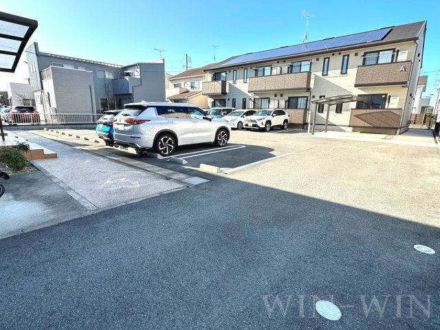 リシュドール Aの駐車場