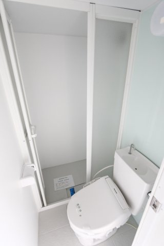 プレミアリラガーデン鶴見仲通のトイレ|同アパートの参考写真です。