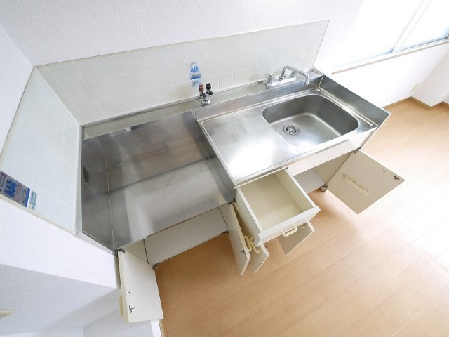 エステートピアのキッチン|使いやすいキッチンです