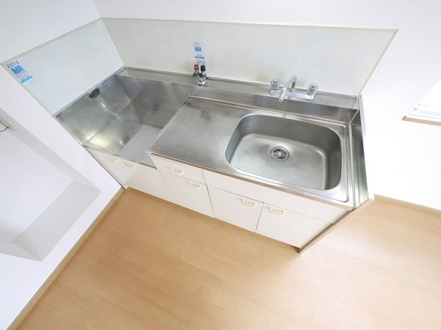 エステートピアのキッチン|使いやすいキッチンです