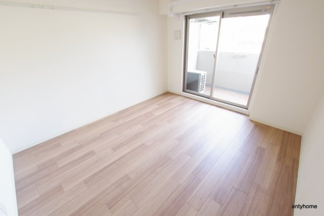 ディームス江坂 仲介手数料無料の洋室