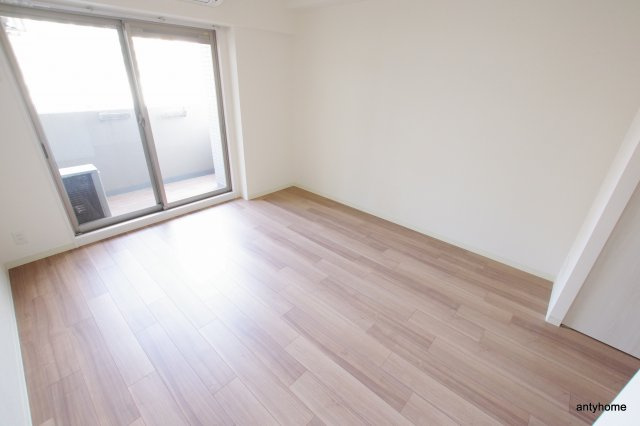 ディームス江坂 仲介手数料無料の寝室