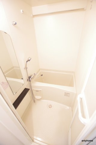 ディームス江坂 仲介手数料無料の浴室