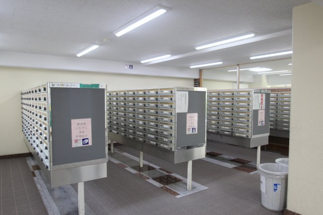 関目グリーンハイツC棟のその他共用部分|郵便受けです。