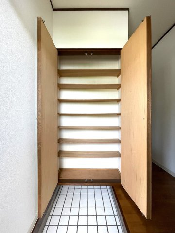 【玄関】 | HAPPINESS 8