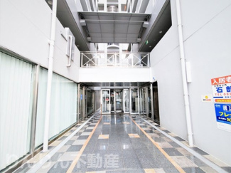 【エントランス】