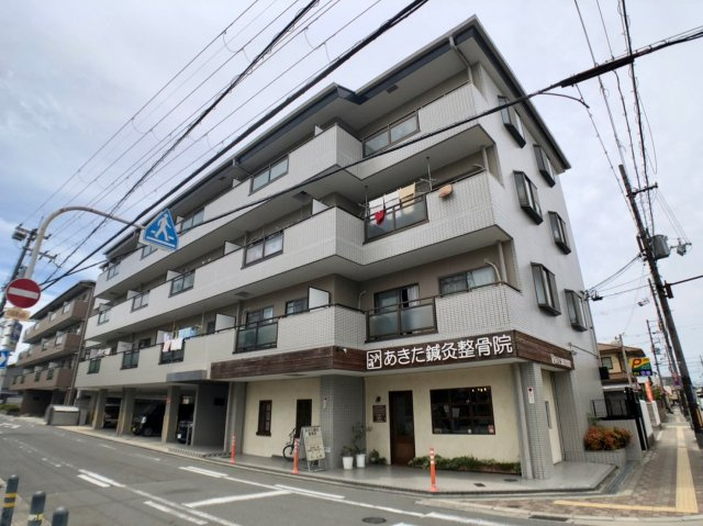 パークコート八戸ノ里の外観
