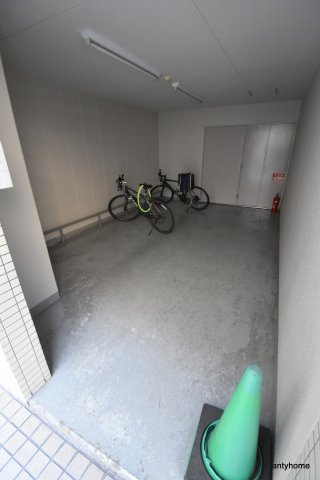 メゾンレッシュ　仲介手数料無料の駐車場