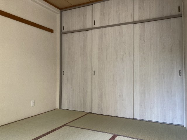 トレフォイルナカノブの和室