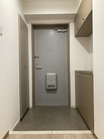 トレフォイルナカノブの玄関