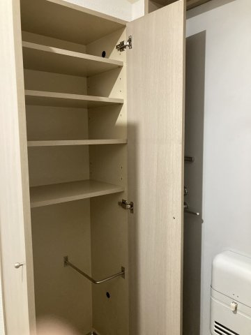 トレフォイルナカノブの玄関